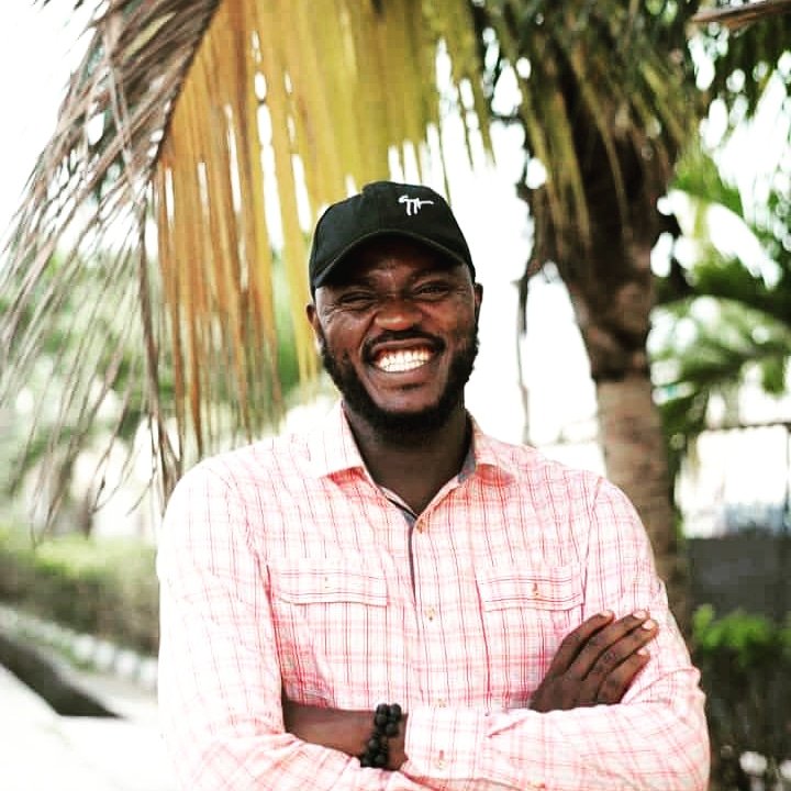 Delfaro_Product's tweet photo. Happy Birthday to one of Calabar's tallest men and finest writer, Patrick Dominic!
Cheers to success, happiness,. Awesomeness and a new year 🥂
.
.
.
#birthday #patrickdominic #writer #tinytown #delfaroproductions Covenant University Messi #AfricaNow https://t.co/132HuS3ggA