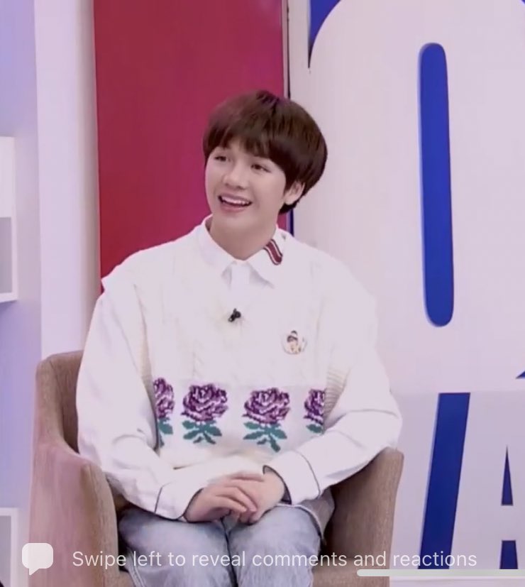 clowieconnor_'s tweet photo. when can I be this pretty and cute at the same time???🥲 #coheart #TOBENUMBERONE https://t.co/zqcS0CB11U
