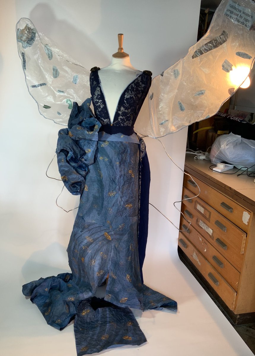 AlbermarleArt's tweet photo. #eurovision ⁦@Eurovision⁩ #alternativetextiles ⁦@JPGaultier⁩ #inclusive #empowered #danainternational ⁦@ConchitaWurst⁩ ⁦@FollowWestwood⁩ https://t.co/KvLg0urMNl