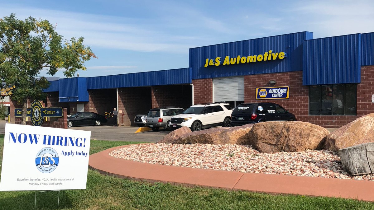 JSAuto's tweet photo. Did you know we’ve been serving the Gunbarrel area since 1983?
Family owned and operated, something we are SO proud of 

#applywithin #asecertified #automotiveservice #autorepairshop #asecertified #bestofboulder #boulderco #craigscarcare #colorado #familyfirst #familyowned #happy https://t.co/8T1ThpRBPE
