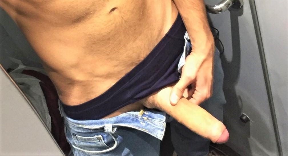 anmolabnin's tweet photo. #naked #gay https://t.co/t3weTXyxb8