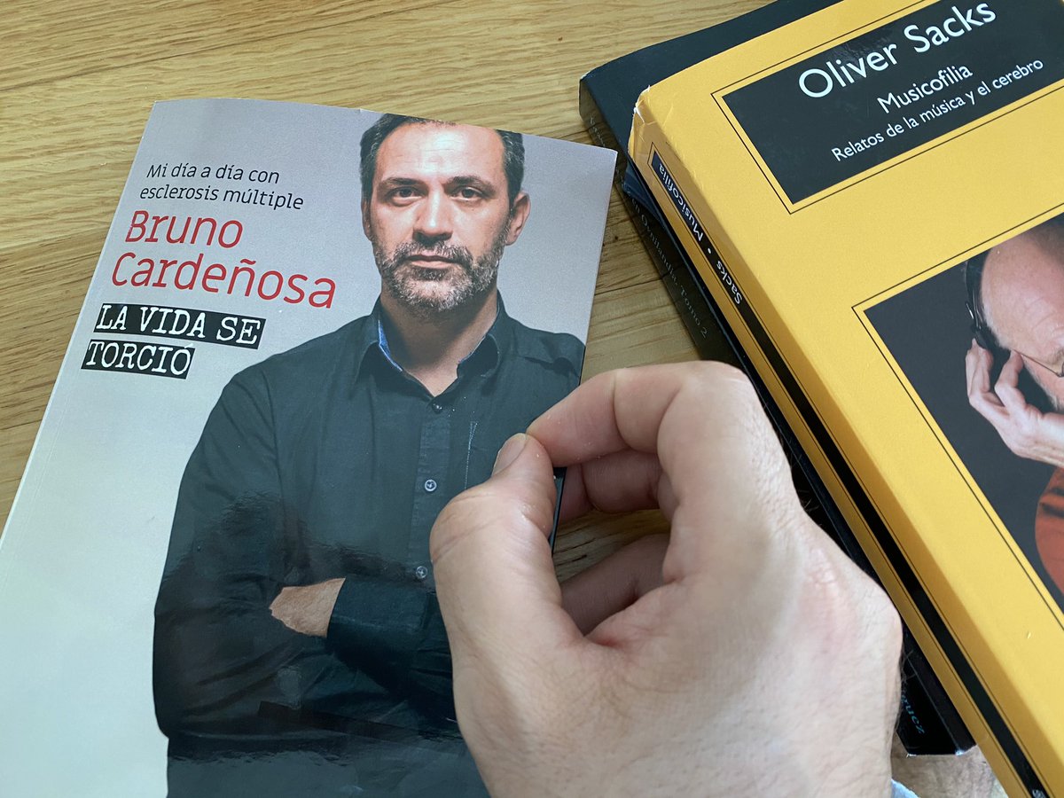 navedelmisterio's tweet photo. Muy impresionado con el libro testimonio de @brunocardenosa y su batalla contra la Esclerosis Múltiple.
Es desgarrador y humano. Brutal. Estoy convencido de que esta lucha de Bruno puede ayudar a miles de personas que viven con la enfermedad. Esa es una misión muy importante. https://t.co/JKgrDEsxtK
