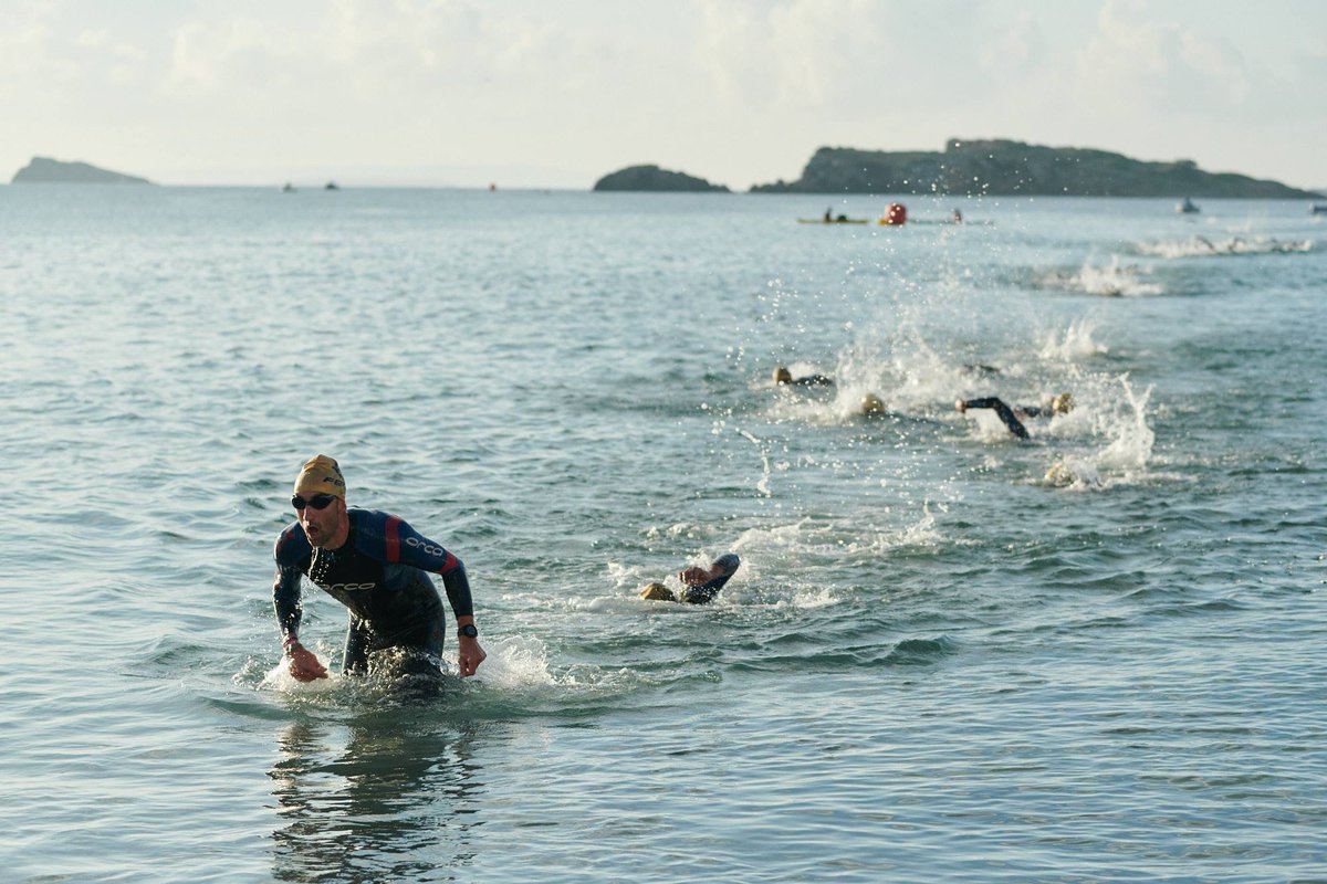 TriatlonMundo's tweet photo. Han presentado 8 eventos deportivos para lo que queda de 2021, entre ellos el Half Ibiza Triatlón para el 24 de Octubre

Ibiza presenta en Fitur un abanico de grandes eventos deportivos con distintas modalidades, que ayudan de una manera  #triatlon

https://t.co/H8YoNnjirE https://t.co/AeBaiawgHi