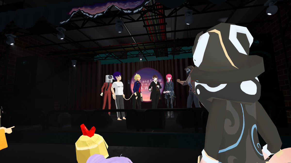 komugi_vr's tweet photo. 途中から入場出来たけど凄い面白かったです!
リアルでも無言の無言勢だから笑いこらえるのキツかった
チョコのとこは腹筋が死ぬかと…
1周年おめでとうございます!
#ニシヒガ1周年
#AWAKE3 https://t.co/IVhTant6Ry