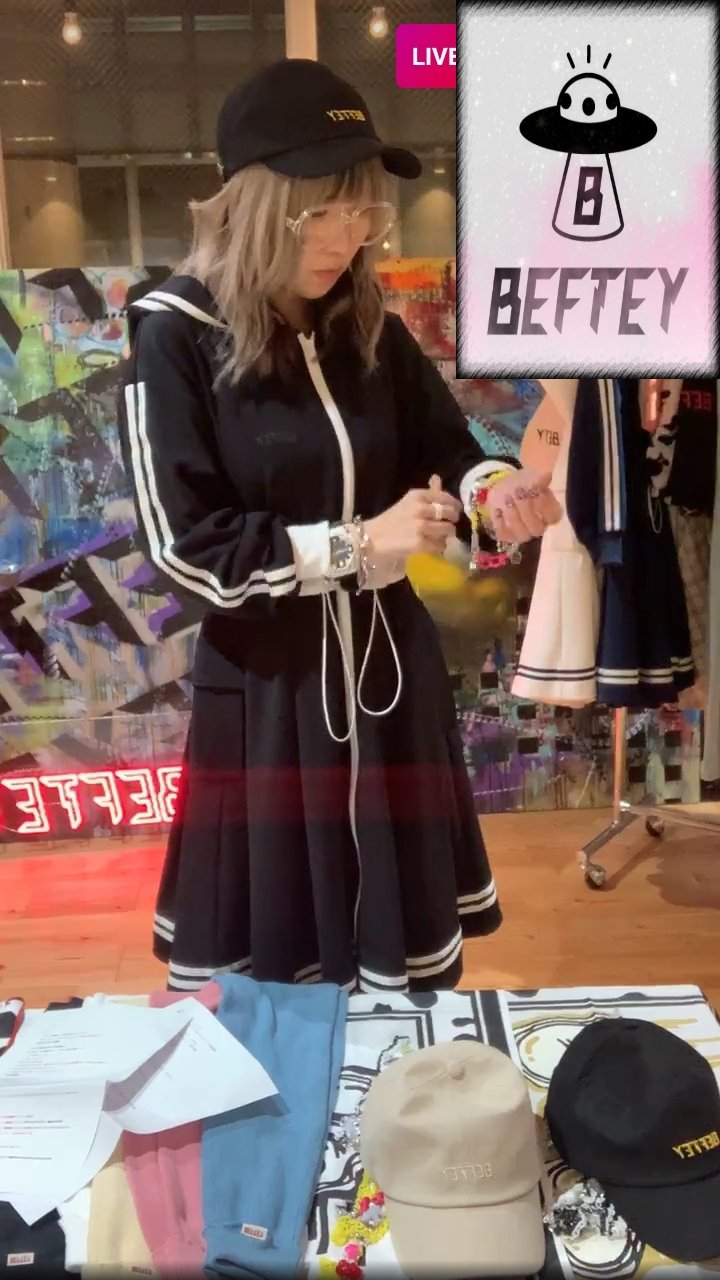 BEFTEY ビフティー トレンチ ワンピース まあたそ 廣田あいか ブラック BEFTEY ビフティー トレンチ ワンピース まあたそ 廣田あいか