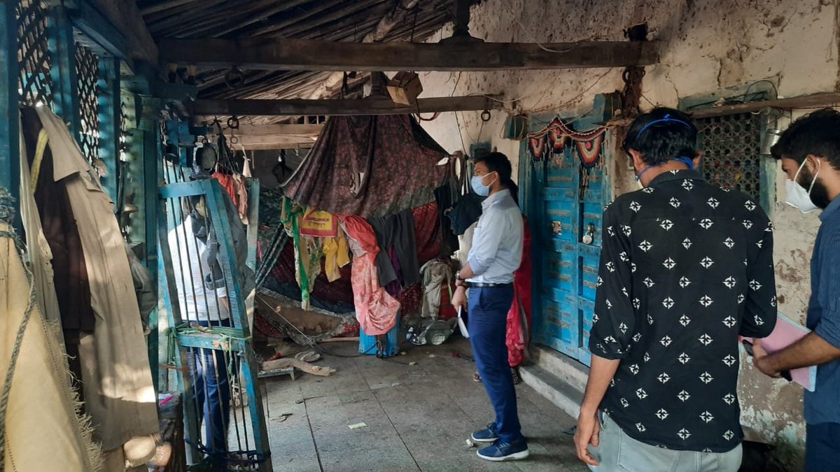 InfoBotadGoG's tweet photo. બોટાદ જિલ્લા કલેકટરશ્રીએ વિવિધ ગામોની જાતે લીધેલ મુલાકાતથી અને ગ્રામ્ય વિસ્તારના લોકોને થયેલ નુકશાનનીના વળતરની રકમ તાત્કાલિક ધોરણે ચૂકવી આપવા ખાતરી આપતા  ગ્રામ્ય વિસ્તારના લોકોમાં આનંદની લાગણી જોવા મળી હતી.
૦ * ૦ * ૦ * ૦ * ૦ * https://t.co/8x5QQU2ZcG