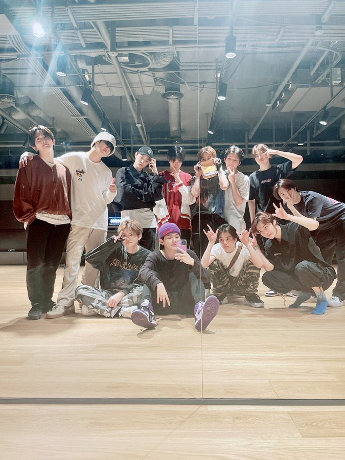 mmttshop1's tweet photo. สู้ๆคับทุกคน🤍
แจก 50฿ สุ่มพรุ่งนี้คับๆๆ
รีทวิต+เมนชั่นพร้อมติดแท็ก
I nominate TREASURE @treasuremembers
#Whosfan_1st_Anniversary 
#후즈팬_1주년_축하해
#Whosfan_with_TREASURE https://t.co/Kxq7AW1UOn