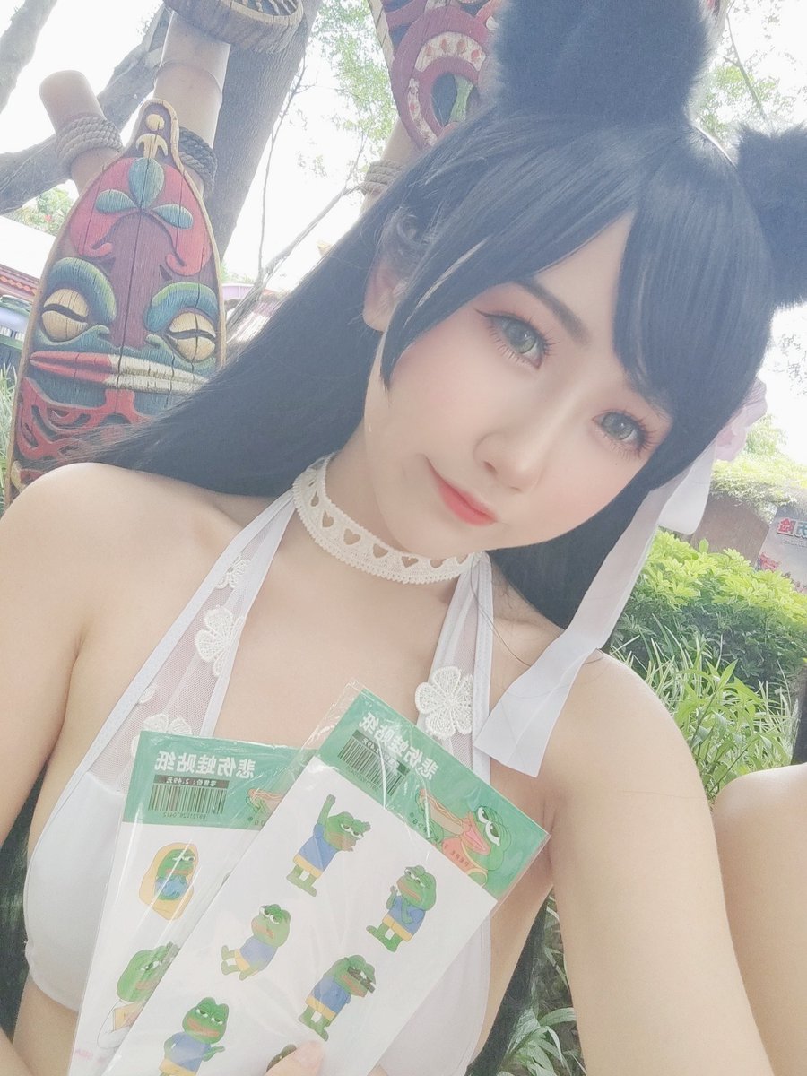 今天长隆去长隆搬砖，，，，没涂防晒的地方！！！ https://t.co/L8AiHhTQl4