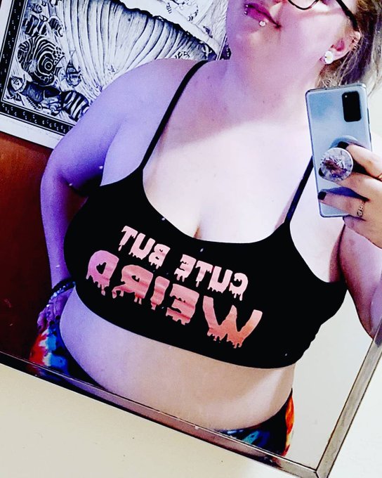 Some body positivity ✨😌💕  #thicc #thickthighssavelives #thickwhitegirl #420vibes #trippy #thickandcurvy<a href="/tag/thicc"class="tags">#thicc</a><a href="/tag/thickthighssavelives"class="tags">#thickthighssavelives</a><a href="/tag/beautiful"class="tags"><span>#beautiful</span></a><a href="/tag/trippy"class="tags"><span>#trippy</span></a><a href="/tag/ipulledoverforthis"class="tags"><span>#ipulledoverforthis</span></a><a href="/tag/confidence"class="tags"><span>#confidence</span></a>