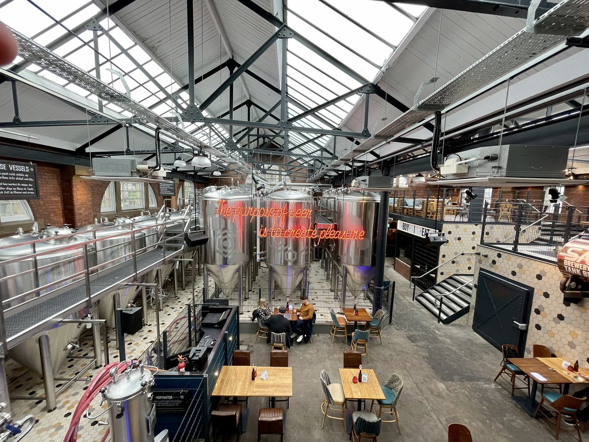 How it started vs how it’s going 🍻