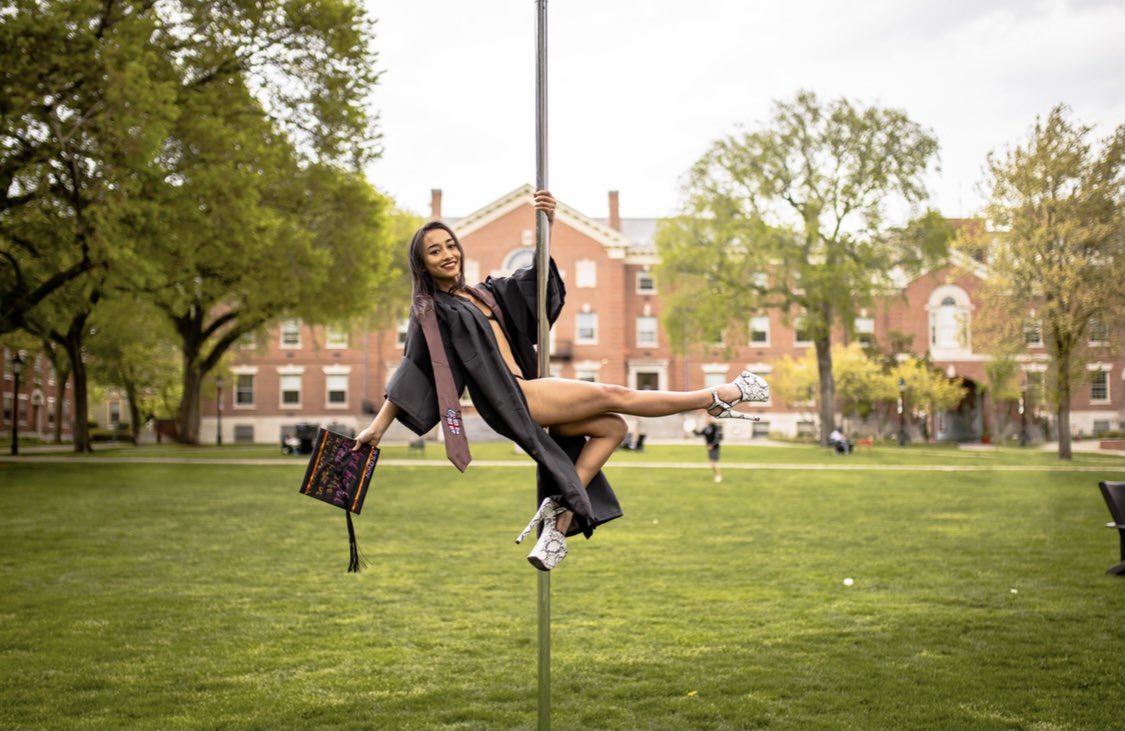 Divya Maniar tweet media