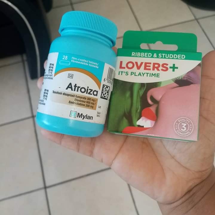 niqita11's tweet photo. My immune system is full of pills since 2010 bt im still alive and healthier than those who dont know their status 🥺😊 im stopping the spread of HIV by adhering to my arvz and condomising https://t.co/YaZWvesH5y