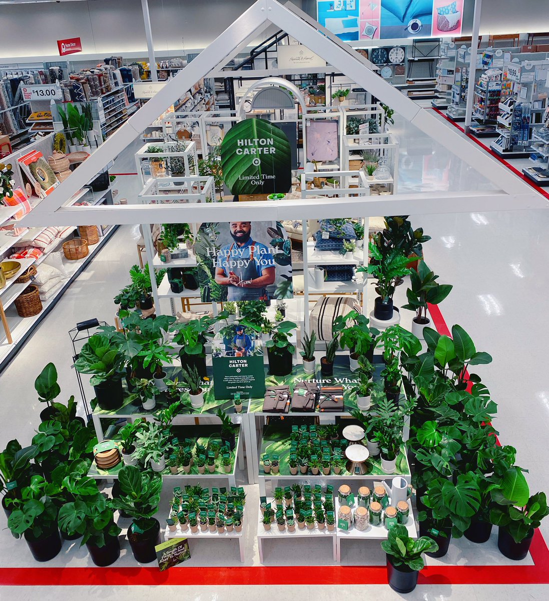 TommyAtTarget tweet media