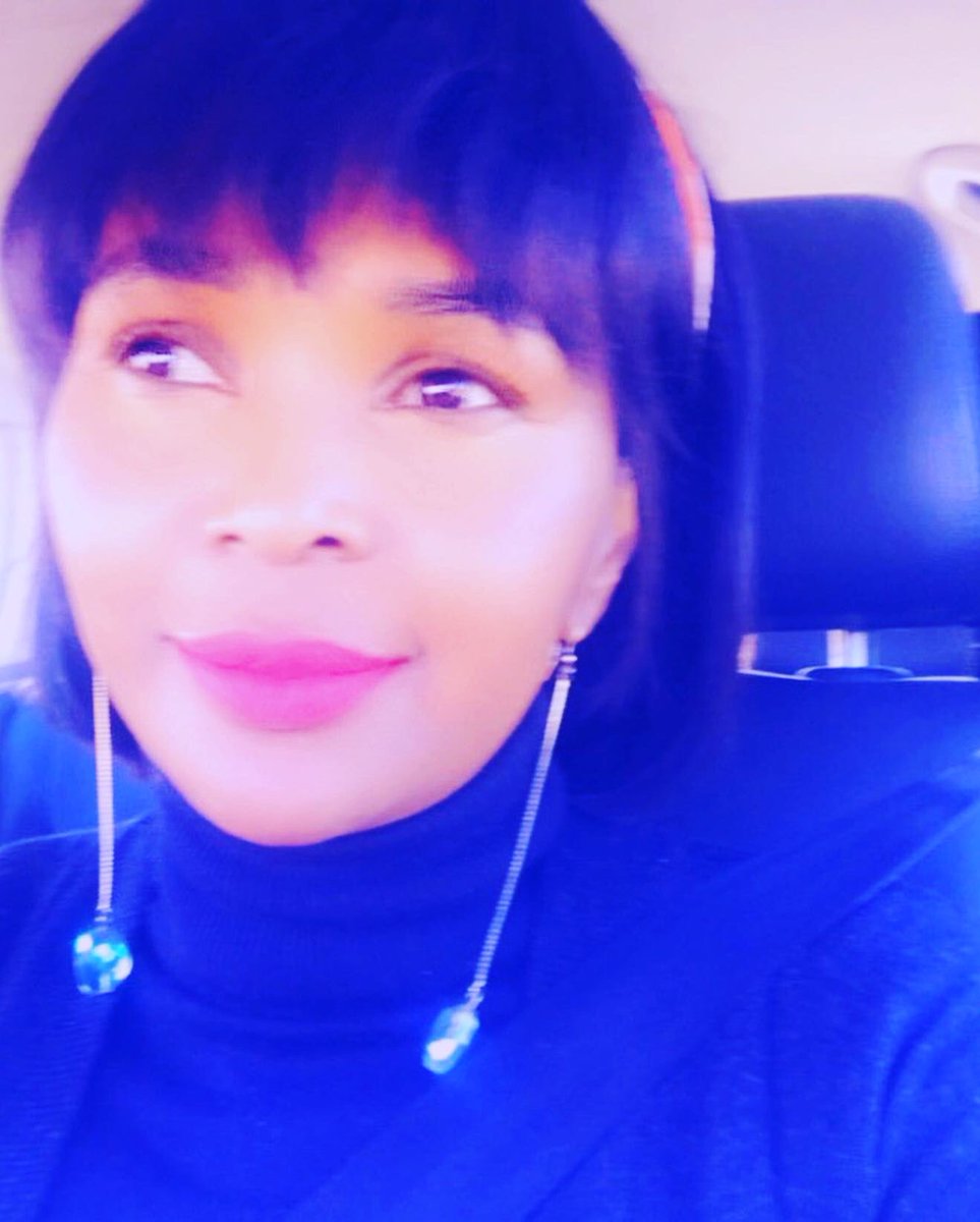 MirandaLusiba's tweet photo. Today, I honoured an invite and have just finished my first workshop with aspirant and existing SMMEs or business owners @DevineLifeChurch. It feels good to give back to the people in my hometown. Discussed #entrepreneurshipissues and #basicfinancialliteracy https://t.co/etFNfOMxx3