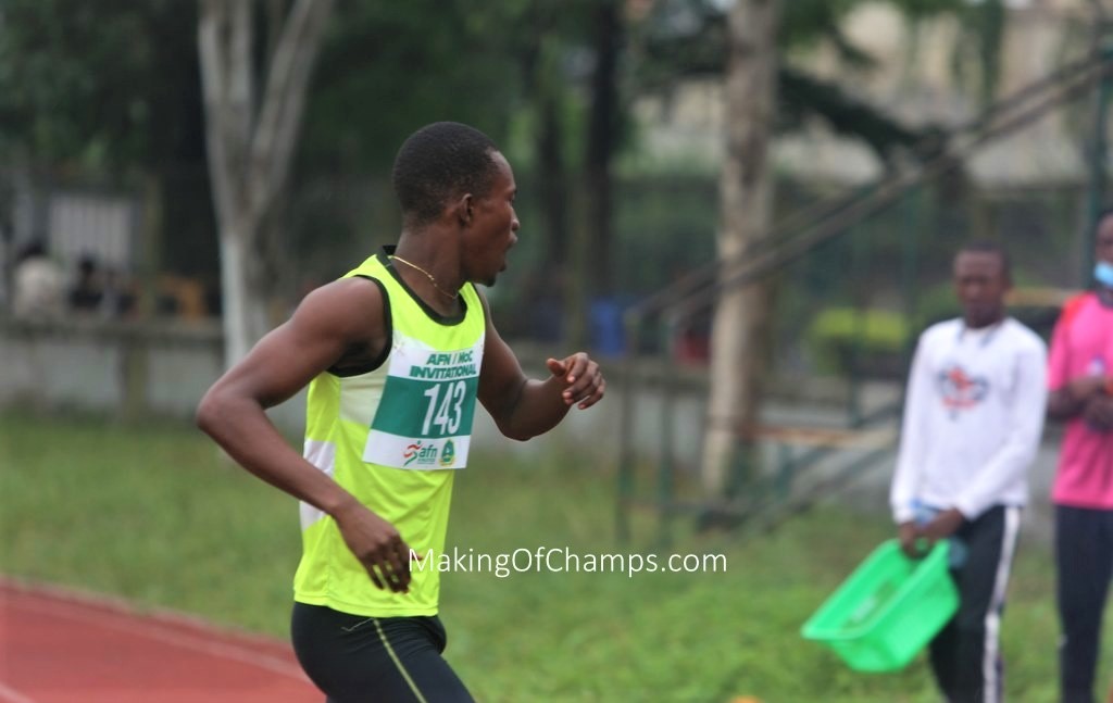 MakingOfChamps's tweet photo. Chidera Johnson Nnamani could hardly contain his joy after running sub 47s for the first time in his career. Nnamani ran the fastest time overall in all the 400m heats, winning heat 5 in a new Personal Best of 46.97s, and Segun Thovoethin 2nd in 47.28s #MoCInvitational. https://t.co/mZPsBokLCA