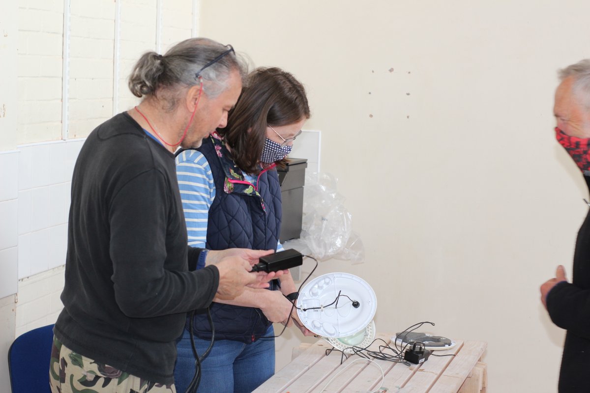 Repair Cafe – 22-5-21 – the first in Tod College. It felt good to do a repair cafe in the new workshop space even if it is still very bare-bones right now. Some great fixes! network23.org/todmordenmaker…