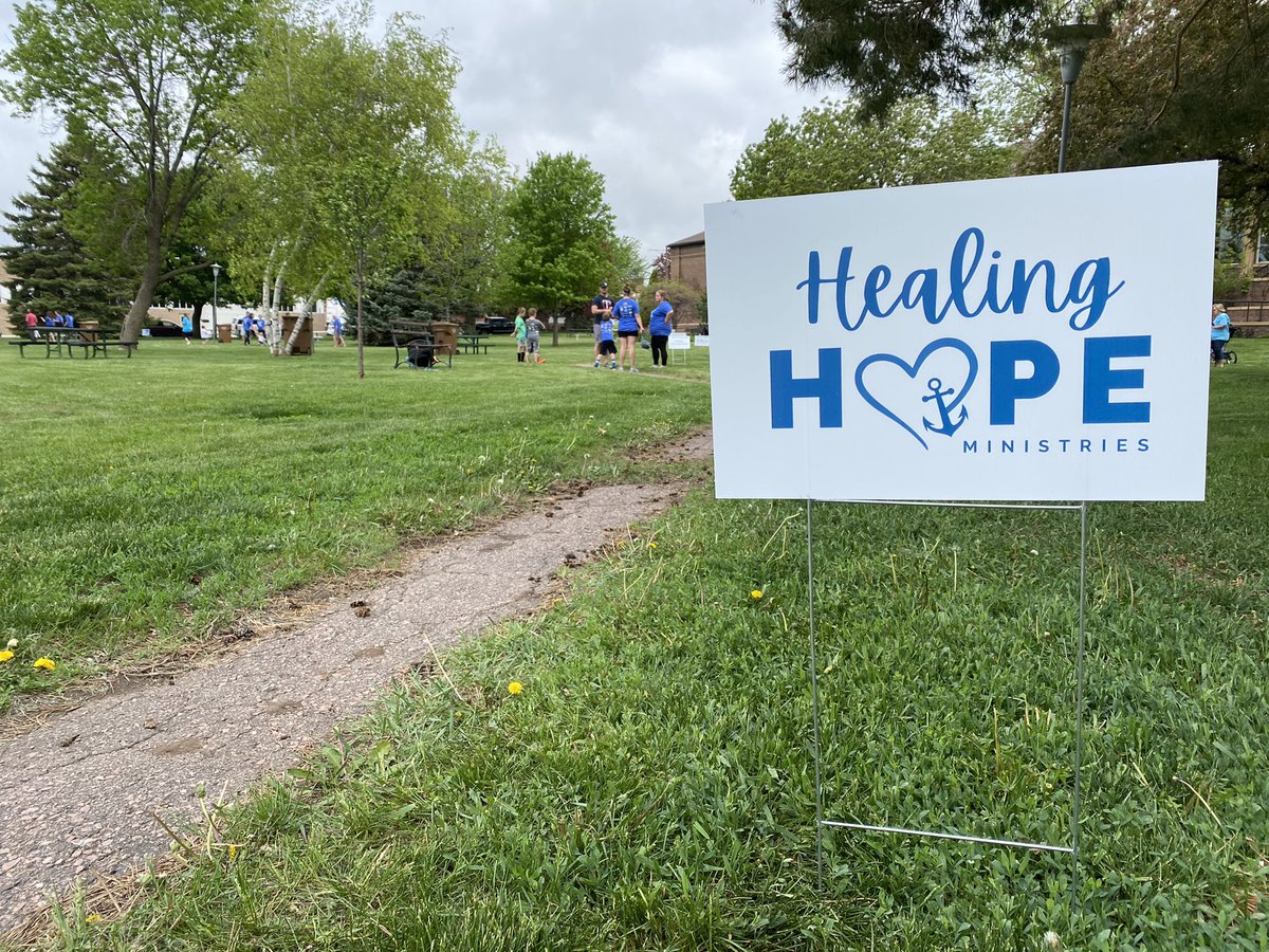 KELOLaurenS's tweet photo. Today in Madison there is a Walk to Remember children who have passed away. Healing Hope Ministries host these walks to allow grieving families to come together and show support for one another. This is their first walk in Madison. I’ll have more on this tonight on #KELONews. https://t.co/3niunADTZu