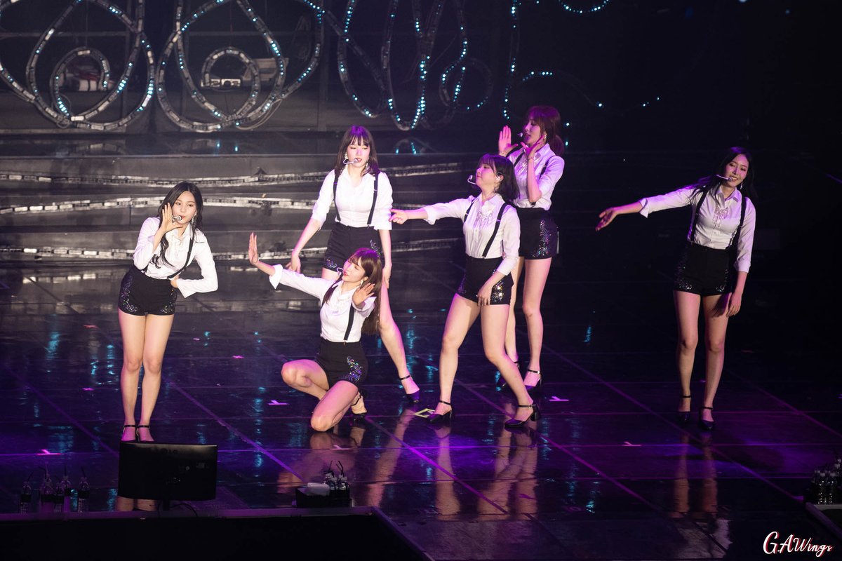 Awing_yu1004's tweet photo. GFRIEND🤍💙💜 BUDDY

#우리_다같이_꼭_다시_만나
#여자친구_밥잘먹어 https://t.co/MSr3tHrphG