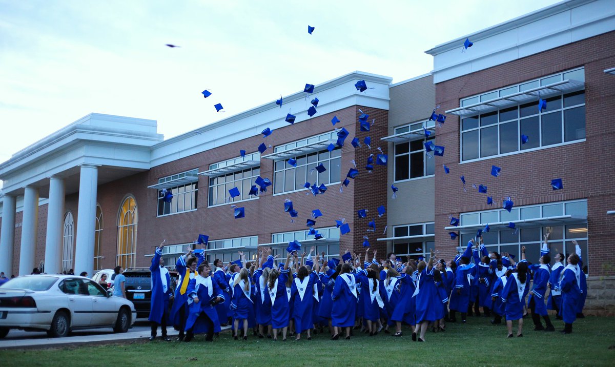 Congrats to Glasgow High School’s Class of 2021! We will miss you!
#ScottiePride