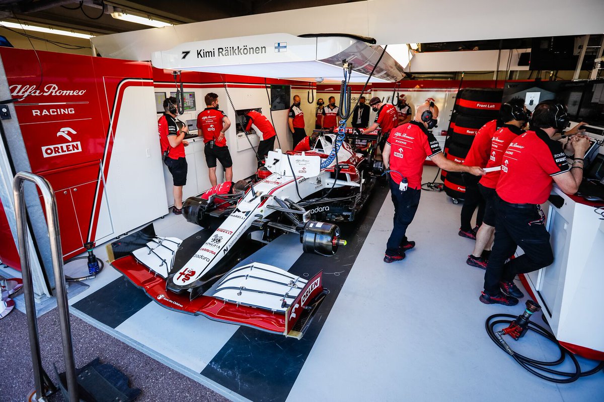 JPImparato's tweet image. Great @F1 qualifying performance today in the #MonacoGP by our @alfaromeoracing team, with @Anto_Giovinazzi reaching #Q3. Really proud to see all the hard work of the team paying off, with so much improvement in our qualifying pace compared to last year.
#ProudlyAlfaRomeo