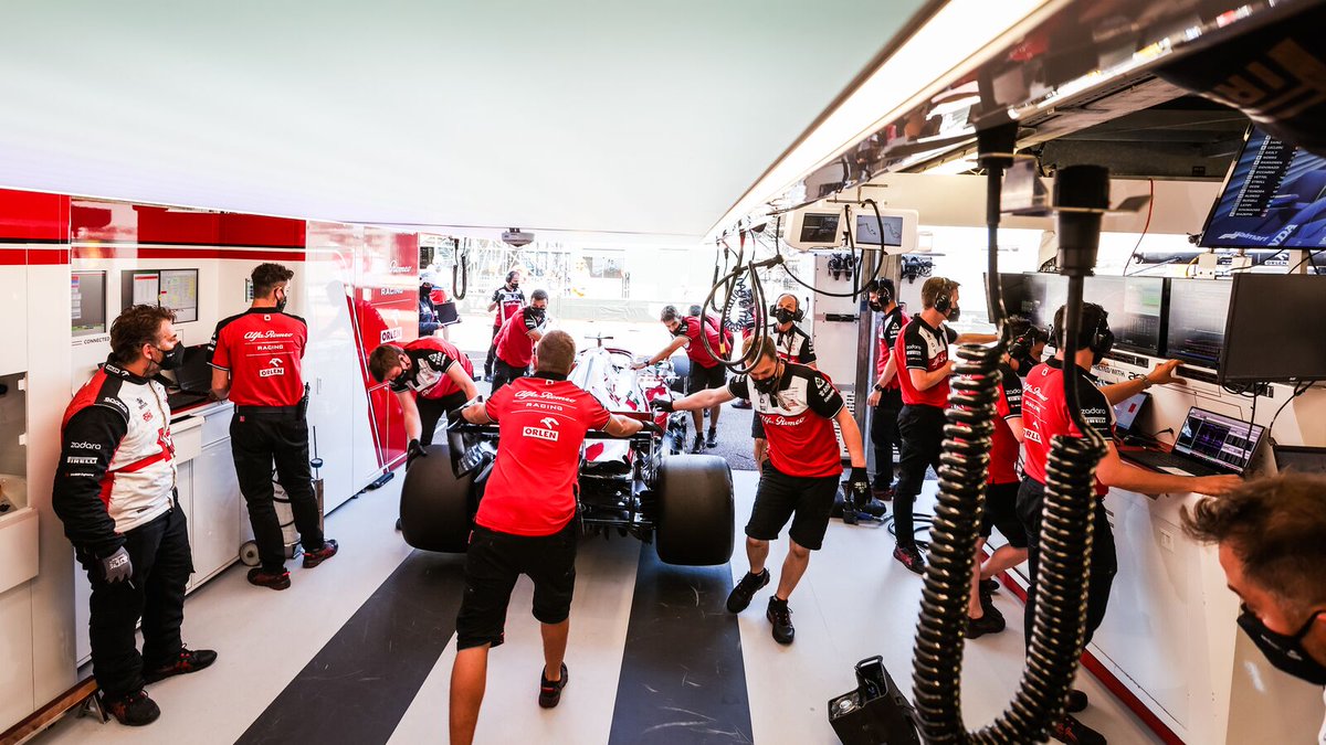 JPImparato's tweet image. Great @F1 qualifying performance today in the #MonacoGP by our @alfaromeoracing team, with @Anto_Giovinazzi reaching #Q3. Really proud to see all the hard work of the team paying off, with so much improvement in our qualifying pace compared to last year.
#ProudlyAlfaRomeo