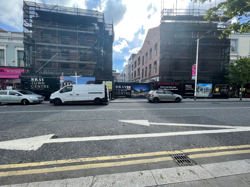 Great to see work resuming in the Bray Town Centre site this week. We have been informed that a new schedule of works is currently being completed and an new expected completion date will be announced shortly.