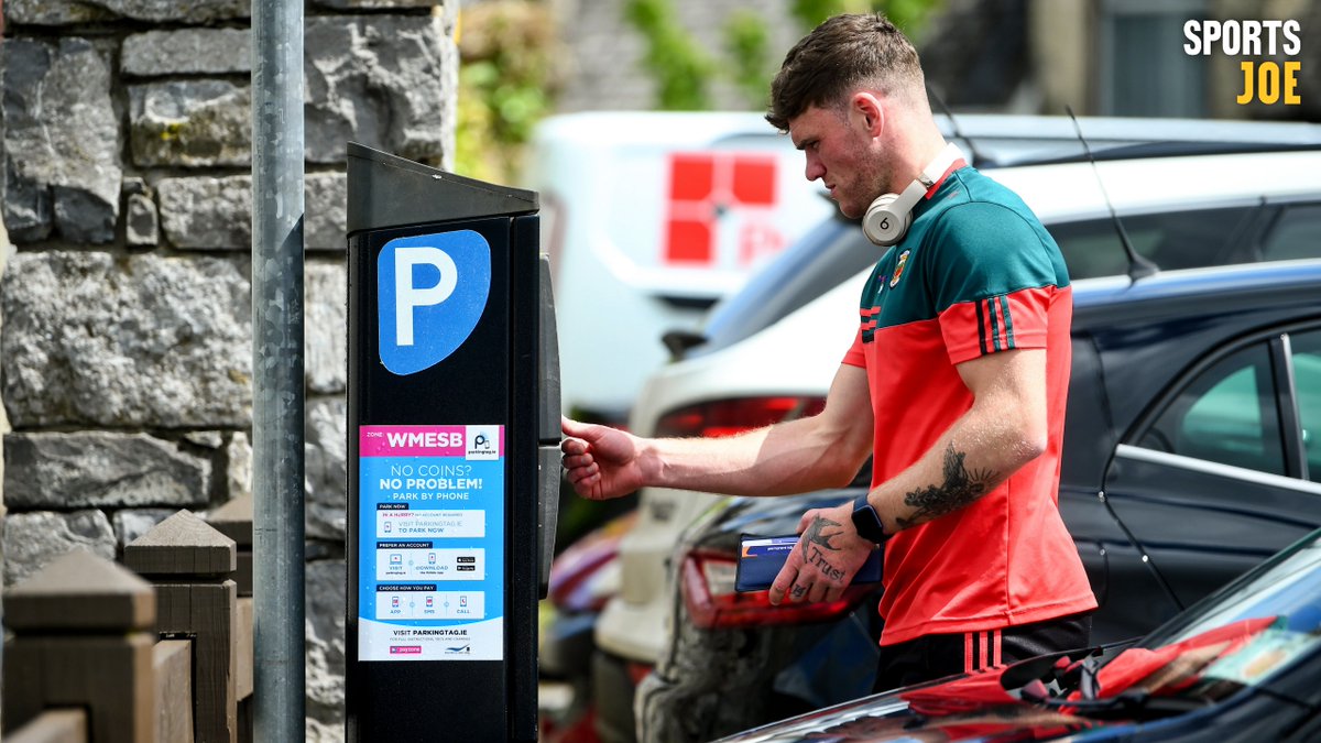 GAA__JOE's tweet photo. Only in Ireland 😂

Mayo star Jordan Flynn pays for parking, at Cusack Park, before his game against Westmeath

Great snap by @sportsfilesteve 👏 https://t.co/ndCoPjR0Ep
