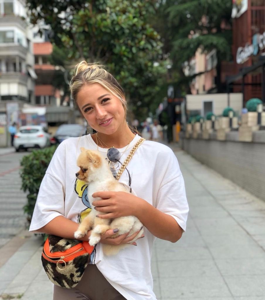 iki yüz k hediyesiii rekorumuzu geçersek çook güzel bir video gelecekk 

FinaleDoğru AleynaKalaycıoğlu