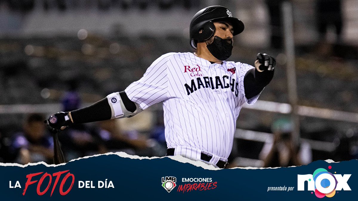 LMBBanorte's tweet photo. La postal clásica del swing de @Adrian_ElTitan ya forma parte de la historia de la LMB ⚾😎

📸 La foto del día es presentada por @NoxMovil https://t.co/WXDSa3txtA