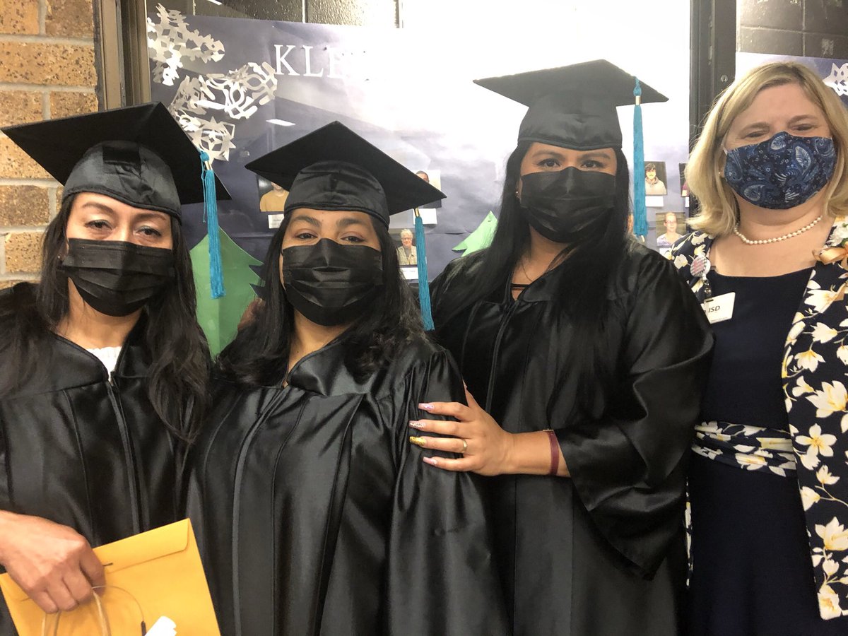 Congrats to our Parent University graduates <a href="/McDougleKISD/">McDougleKISD</a>. We are so proud of all of you.  We missed those who couldn’t make the ceremony but you were in our thoughts!  Your diplomas are on the way !! TY for your partnership and commitment 👏❤️<a href="/FamilyKisd/">KISDFamilyEngagement</a>