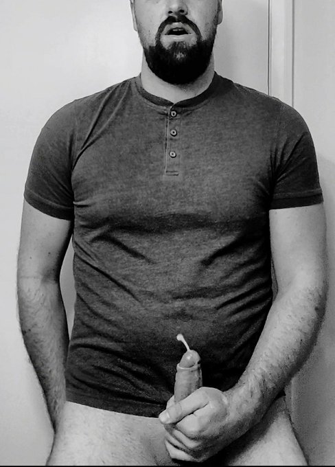 Good Morning ☀️ https://t.co/fUDNwXgFQ0