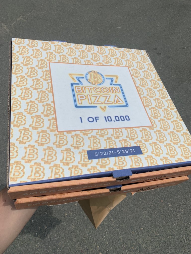 Out here delivering bitcoin pizzas hope daddy <a href="/APompliano/">Anthony Pompliano 🌪</a> is proud of me