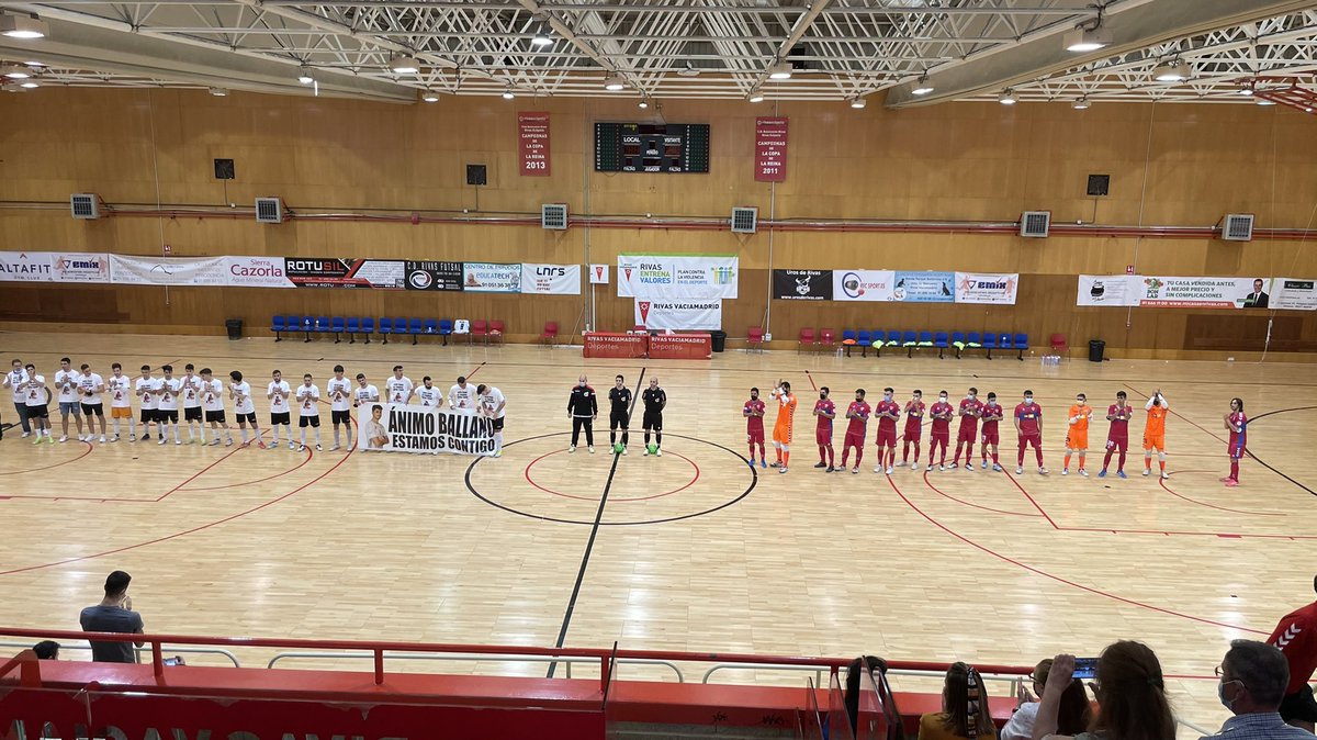 elchecfsala's tweet photo. 🔛 ¡Comienza el partido en el Cerro del Telégrafo de Rivas-Vaciamadrid!

¡VAMOS, ELCHE! 🌴💪

#RivasElche 💚 https://t.co/p44m09HPOj