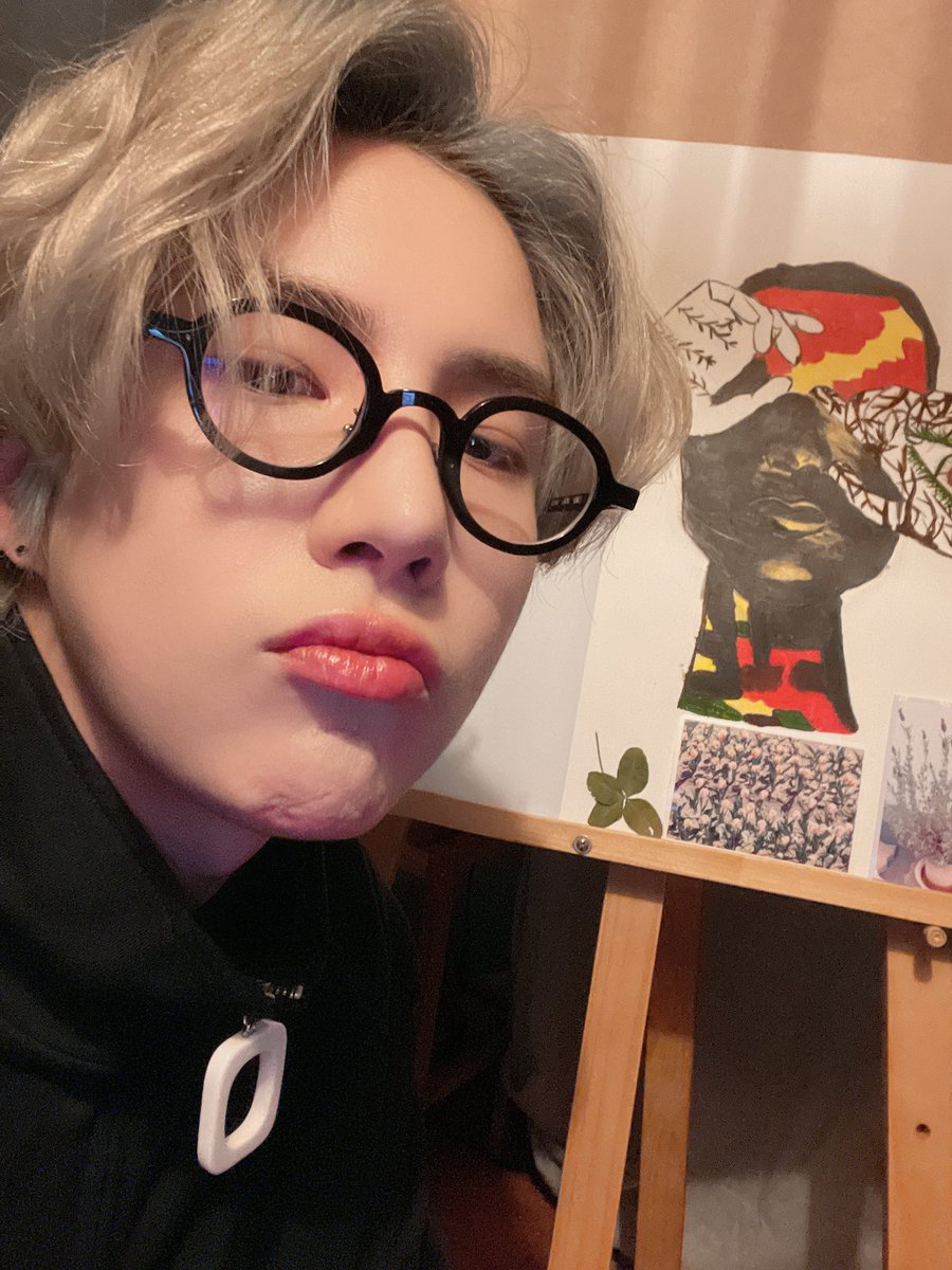 AceChoiceTurkey's tweet photo. @official_ACE7 [Tr/210522]

"[#ACE_WOW] 🤖

Hava bugün güzel 🥰
Lezzetli bir akşam yemeği yiyin ve bastırın ❤️

#☺️ㅔ이스 #초이스 #CH🔥İCE #ACE"

Cr:acetranslation https://t.co/bkl0fB3oTg