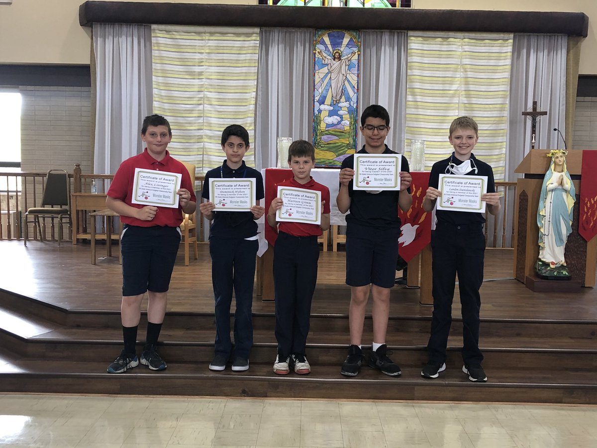 stmattsoc's tweet photo. Congratulations to our Middle School Intramural Dodgeball Champions! Way to go! 🏆 #SeeWhatMakesUsFamily #StMatthewSchool #BulldogProud #OutstandingCatholicEducation ￼ https://t.co/jq8lclVAj6