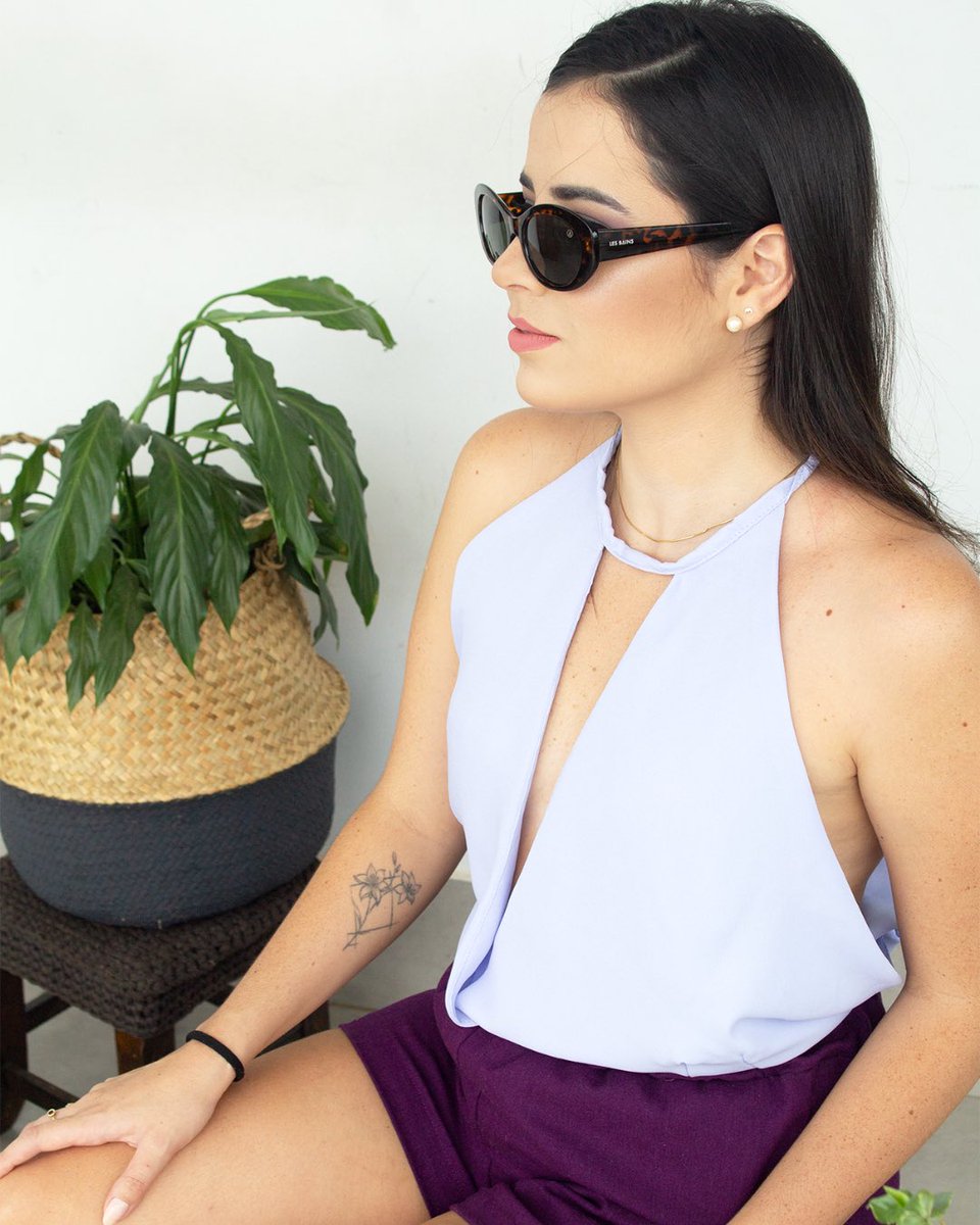 be_ustore's tweet photo. Blusa transpassada dando aquele charme pro seu jeans. 👖
#modalocal #modabh #modabrasileira #fashionstyle #cottagecore #comfystyle #bohostyle #bohobrasil #lookfestival #lookdiaadia #canelado #regatacanelada #knitshorts #croppedlilas #lookdodia #moda #beloHorizonte https://t.co/HvWH2B04uy