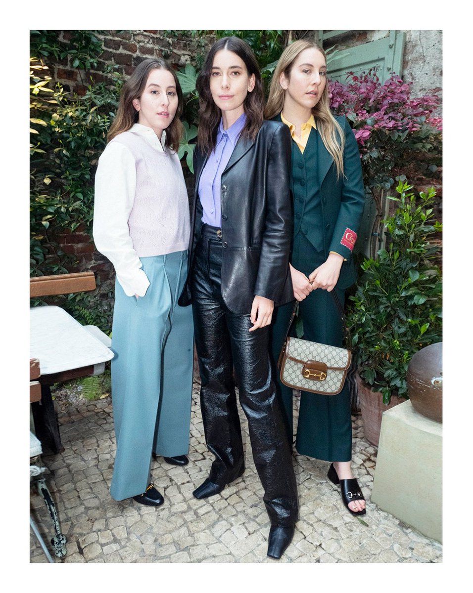 gucci's tweet photo. At a special event in London to celebrate the #GucciBeloved lines and @alexa_chung—who appeared in the #GucciWinterinthePark campaign, guests included @HAIMtheband and #FrancescaHayward. #AlessandroMichele #GucciJackie1961 
#GucciHorsebit1955 https://t.co/83dozJ2mZs