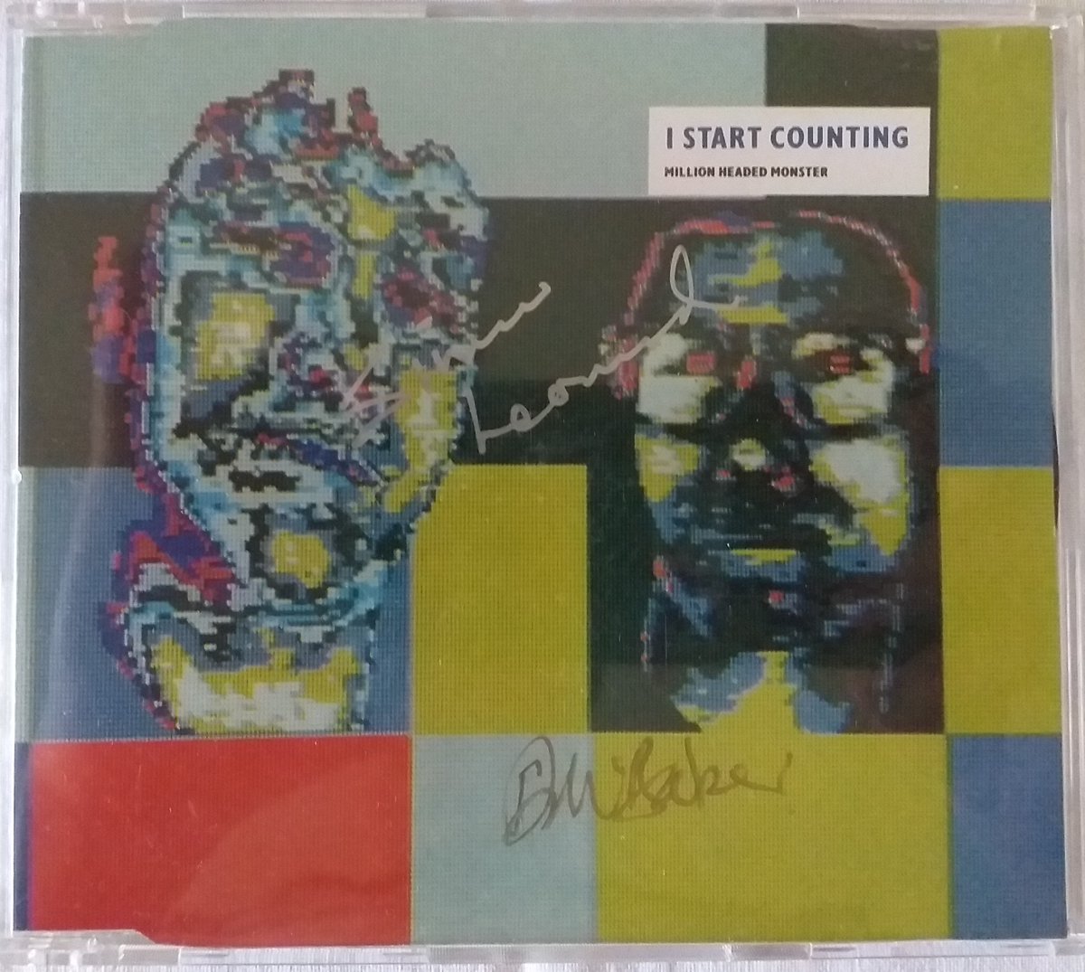 ColinsCuts's tweet photo. You best gather around your radio playing devices...

#ELECTROCURATED #139
begins on
@ArtefaktorRadio
in 23(!) minutes
at 6pm (#UK time)

#NewMusic, inc a worldwide #exclusive firstplay unveiling by @officialsorrya1, an #IStartCounting release anniversary celebration and more... https://t.co/tvHbcjJwuo