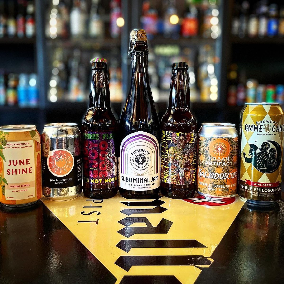 TheBeerTrappe's tweet photo. Today’s new beers:@UrbanArtifact Kaleidoscope, @3floyds Sicario Pina & Pride & Joy, @rhinegeist Subliminal Jam, @BreweryOmmegang Wine Barrel 3 Philosophers, @GravelyBrewing Peach Tutti Fruitti & @JuneShineCo Hopical Citrus Hard Kombucha #lexunite #sharethelex #teamchevychase https://t.co/cQHQImY59z