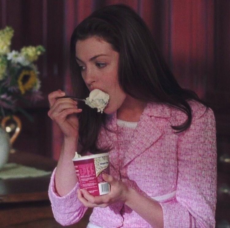 milkbarstore's tweet photo. Eternal mood. https://t.co/JTUX1UREiC