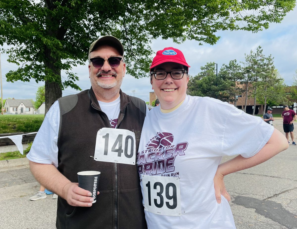reprickhansen's tweet photo. Stride 🏃♂️for Packer Pride✅ https://t.co/vvtaIJmvpP. This morning 🌞#ssplocal We walked with ☕️to fund South St. Paul Educational Foundation to assist students in SSP public schools who, due to 💵reasons, are not able to participate in extra curricular athletics & activities💡 https://t.co/MfwXXTvg5S