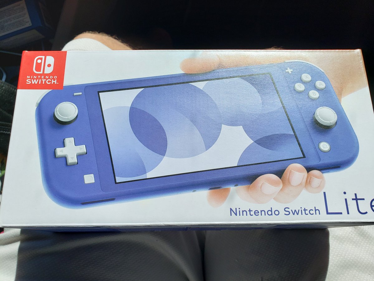MiggityMandM's tweet photo. #twitch #twitchtv #twitchstreamer #SmallStreamerCommunity #smallstreamers #SmallStreamersConnect #gaming #Nintendo #NintendoSwitch #Switch #giveaway #GiveawayAlert #contest #Community #MarioKart #Mario #stream #SwitchLite  #NintendoSwitchOnline https://t.co/w2JEC9FfQ1
