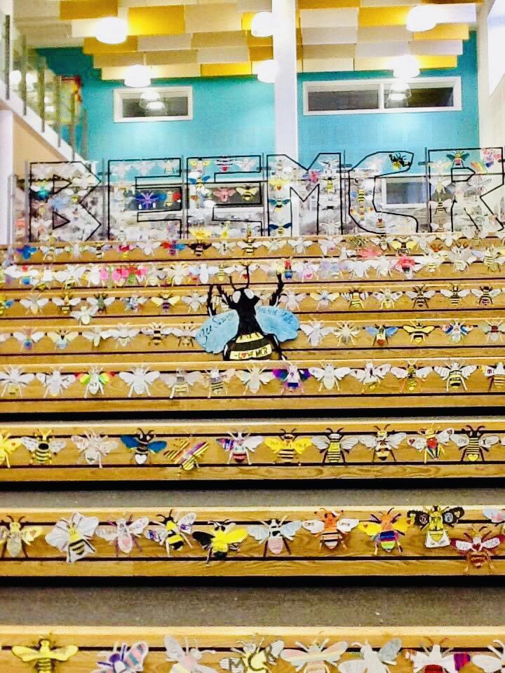 _ICAcademy1's tweet photo. ICA will always remember and never forget! 🐝

#WeAreICA #standardsandcharacter #ManchesterRemembers #Remember22🐝 https://t.co/6RkqVxcLQd