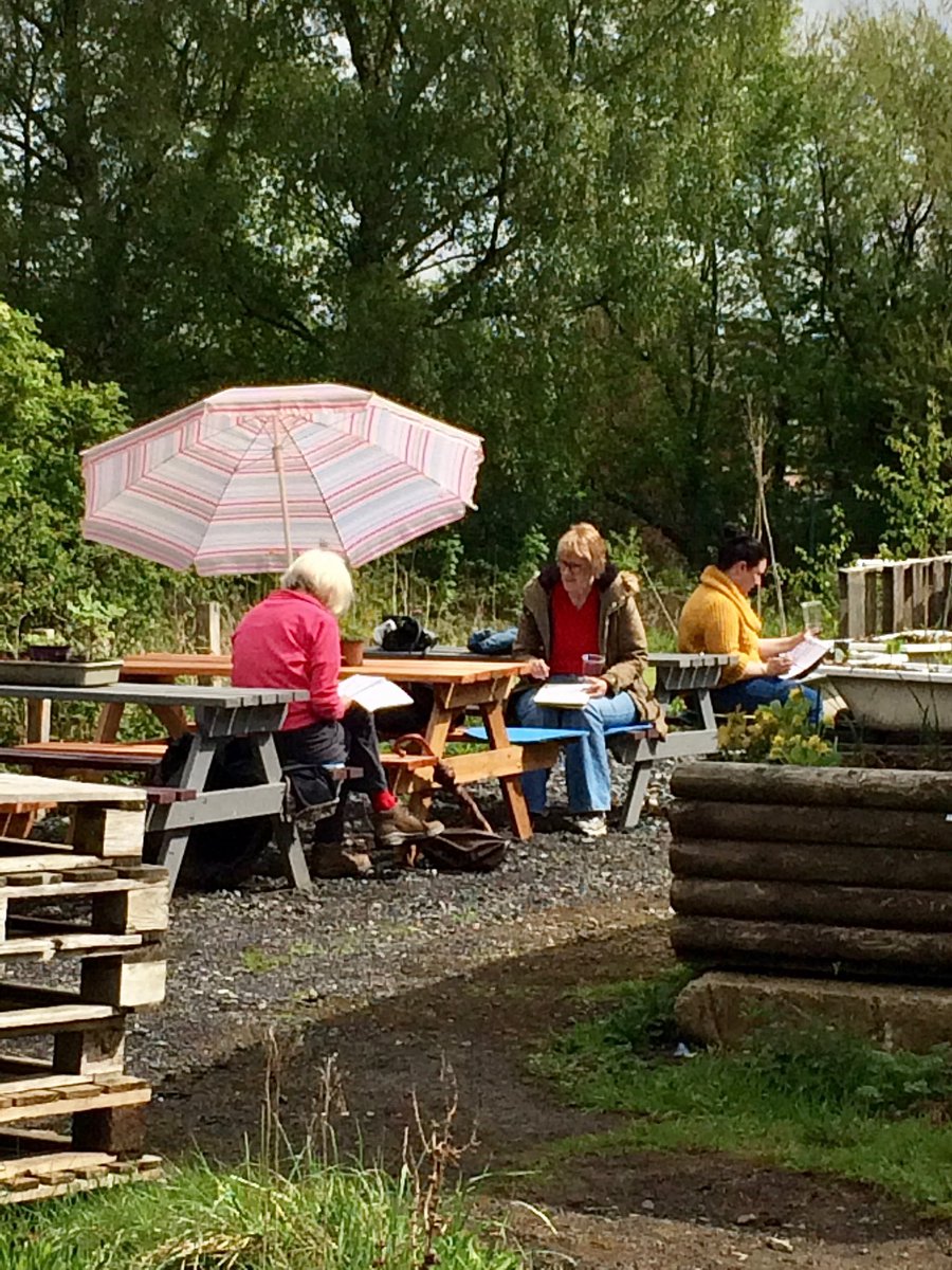 CanalsideBBurn's tweet photo. A busy week on Canalside. We held a Drawing Workshop, hosted groups from @BOCS_England, @stgeorgesscouts and @MasjidESaliheen Beavers, St Bartholomew Brownies, St George’s Rainbows and @BlackburnScouts Adult Awards Evening #community https://t.co/qMg8HVl80C