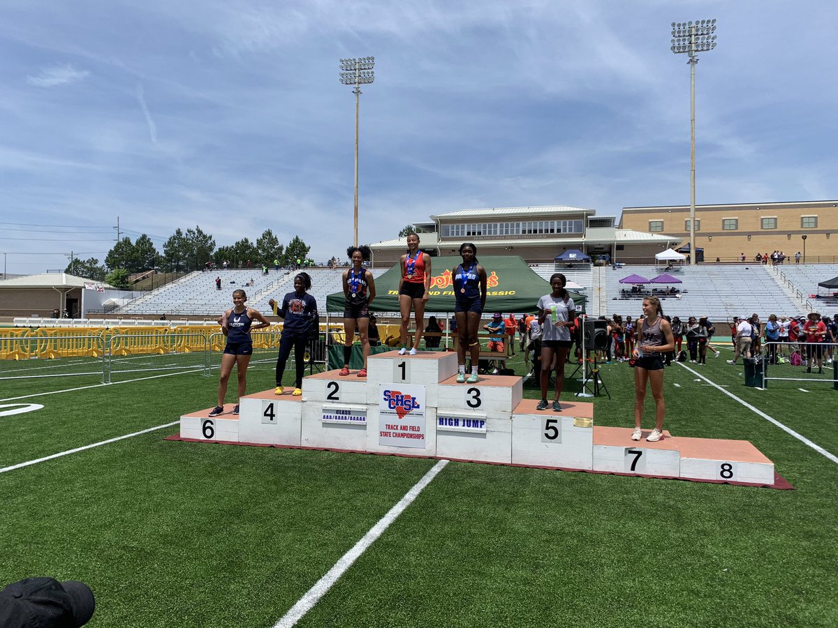 johnsjb1's tweet image. So proud of our Track and Field student athletes!  Nation Ford Girls are 5A State Champion Runner up!  Way to go!  #ONENATION #GOFALCONS @NafoCoachShack @FortPrep @FortMillSD @SCHSL