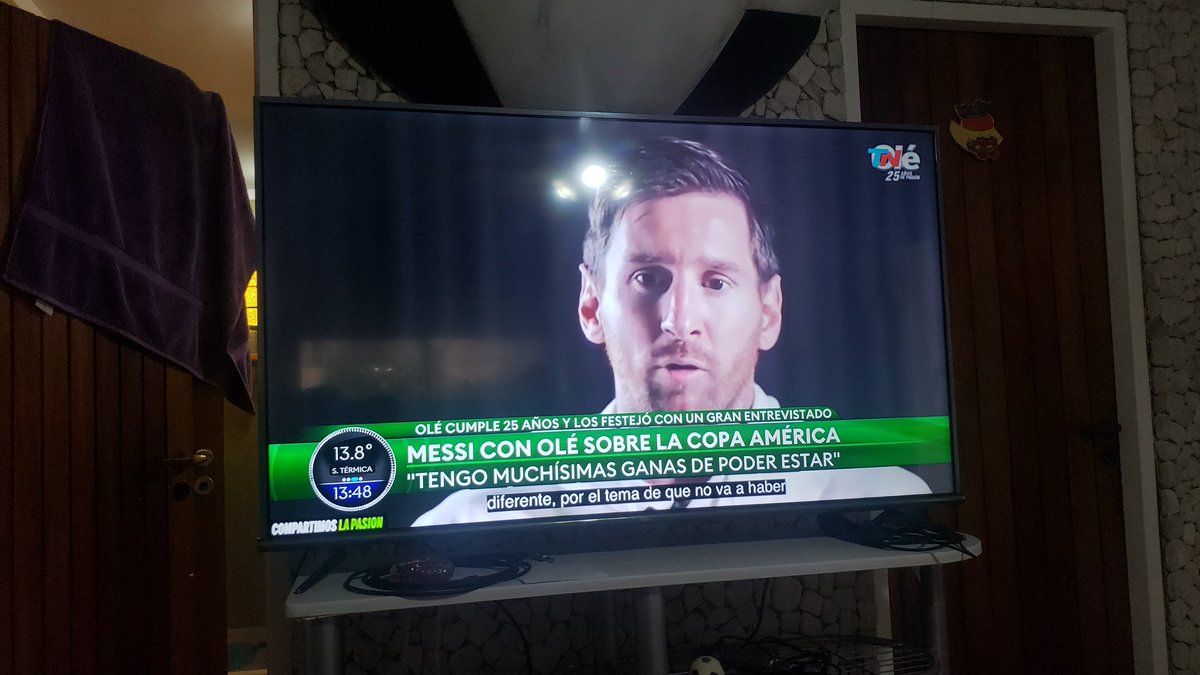 Un beso enorme a todos los amigos que hicieron, hacen y harán el <a href="/DiarioOle/">Diario Olé</a> . <a href="/ChapaDayan/">Mariano Dayan</a> Felicidades por la nota a #Messi y por los 25 años!!!