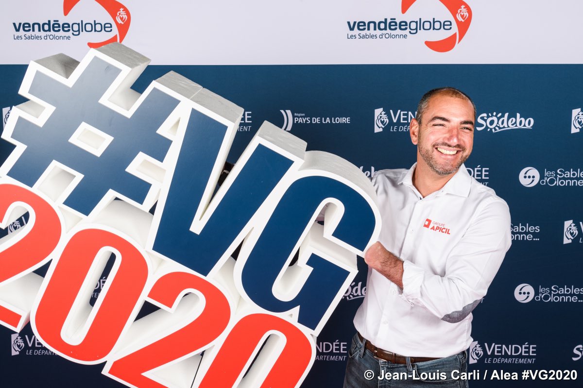 sailingdamien's tweet image. 😍 Même plusieurs mois après la fin de ce #VG2020, c’est toujours aussi bon de se remémorer tous ces moments !
🏆 Une belle remise des prix en compagnie de la grande famille du @VendeeGlobe 👌

#IMOCA #VendeeGlobe