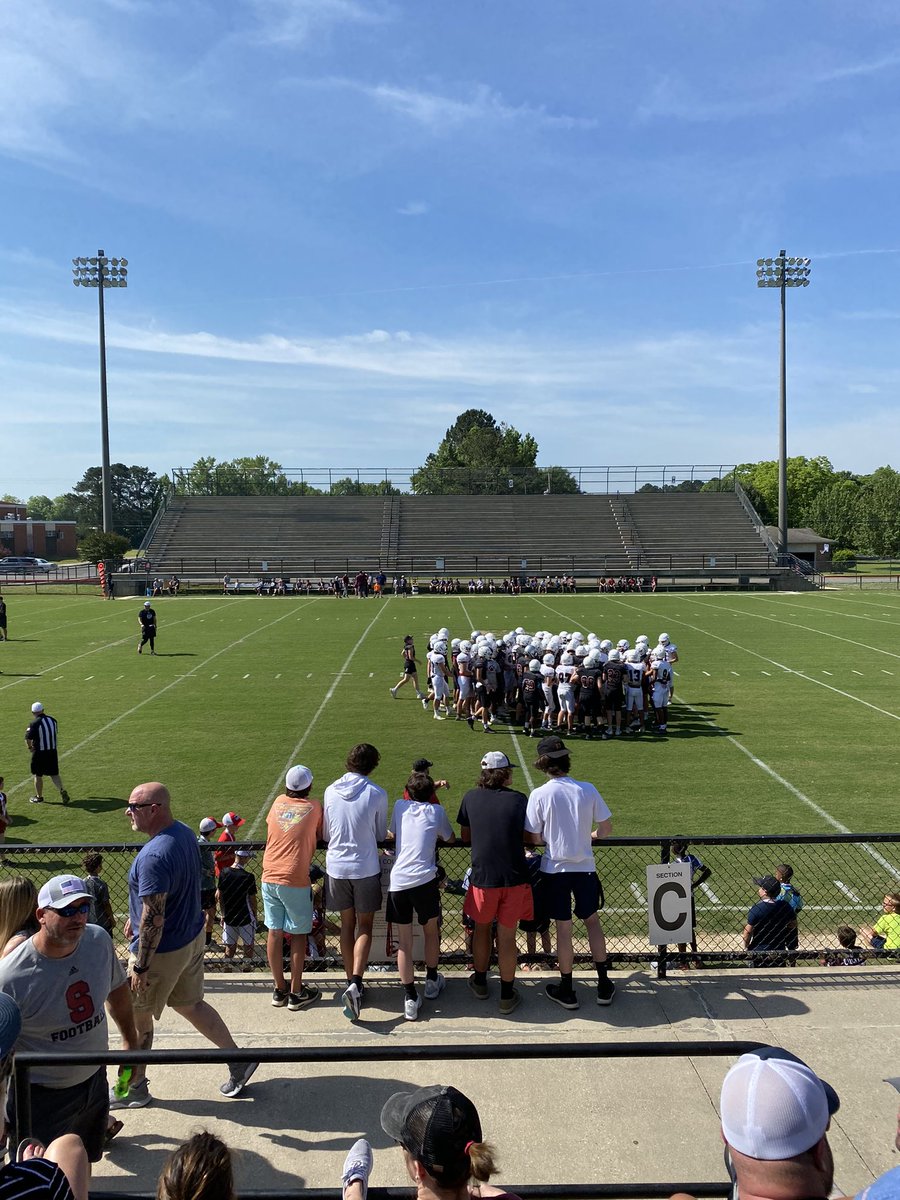panthersofsshs's tweet photo. πΎπ It was a great day in Southside this morning @ Barney Hood Stadium for the 2021 Spring Scrimmage and future Panthers official visit ππΎ #gopanthers #weAREsouthside #HYPER #communitycookout #tailgating #southsidesaturdays https://t.co/jlmtpLKC8C