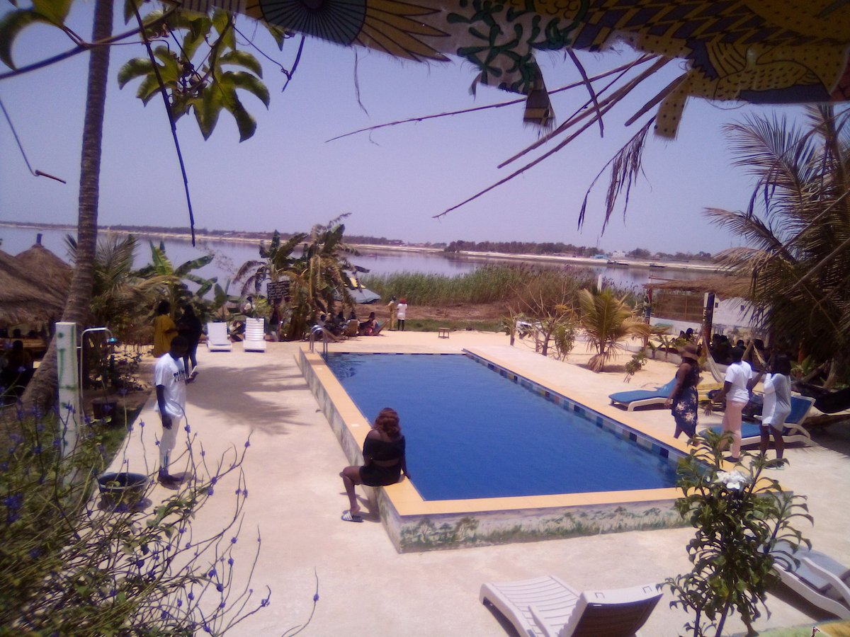 CaravaneSenegal's tweet photo. #Lac_Rose #Dakar #Senegal #Tourisme https://t.co/UTzDYnPQzb