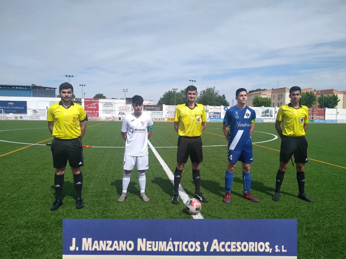 Mora_CF's tweet photo. FINAL I JUVENIL NACIONAL 

📋 @Manzanares_CF_ 1-5 @Mora_CF 

⚽️ Hugo
⚽️ Gonzalo
⚽️⚽️ Jorge 
⚽️ @Rodrigog_9 

#MoraJuvenil #somosMoraCF🤍 https://t.co/MkxGYUGI4i